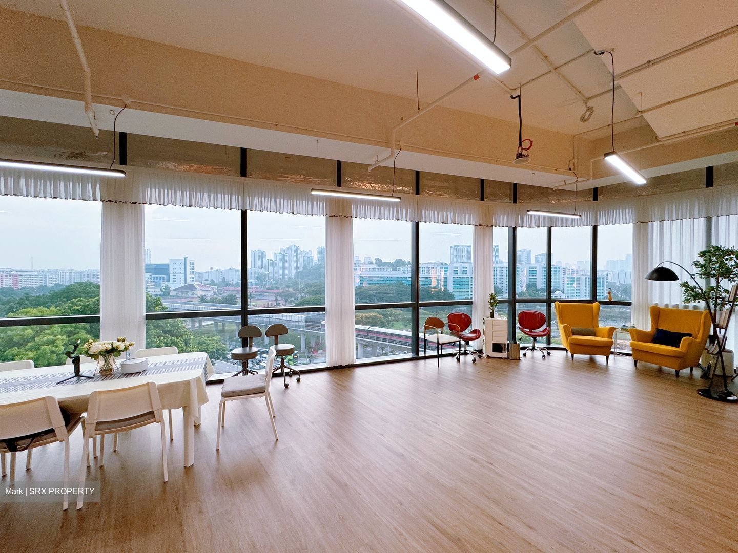 Woods Square (D25), Office #430124571